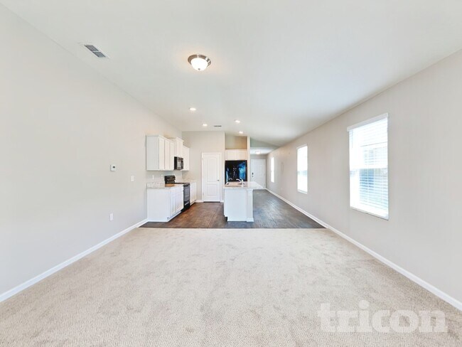 Foto del edificio - 2858 Buck Creek Pl