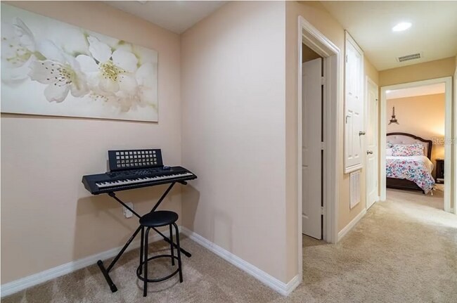 Foto del edificio - 13749 Beckman Dr