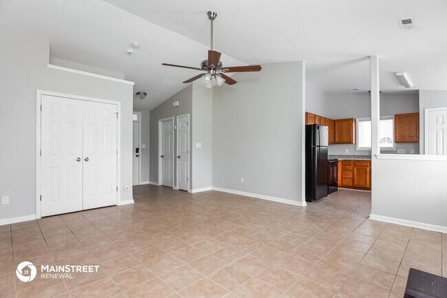 Building Photo - 1564 Hollow Maple Dr, Charlotte, NC 28216