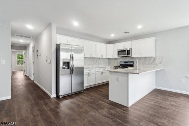 Foto del edificio - 889 S 17th St