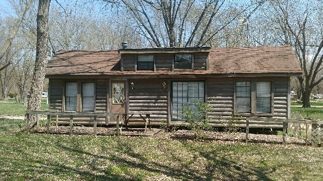 Foto principal - 8045 Van Emmon Rd