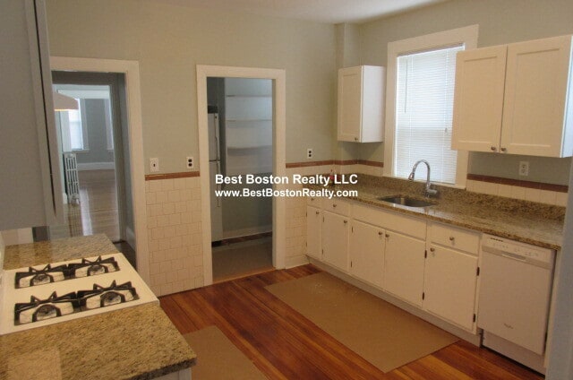Building Photo - 106 Highland Ave