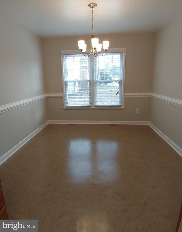 Building Photo - 1744 Laurance Ct