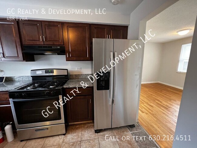 Foto del edificio - ***AVAILABLE IMMEDIATELY! DOLTON SFH / 4 B...