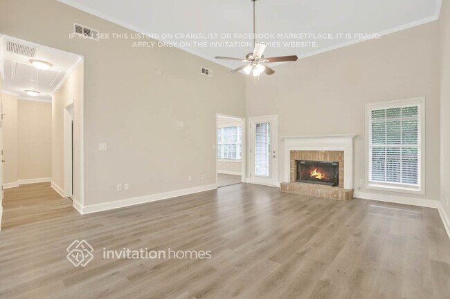 Building Photo - 193 Woodridge Dr
