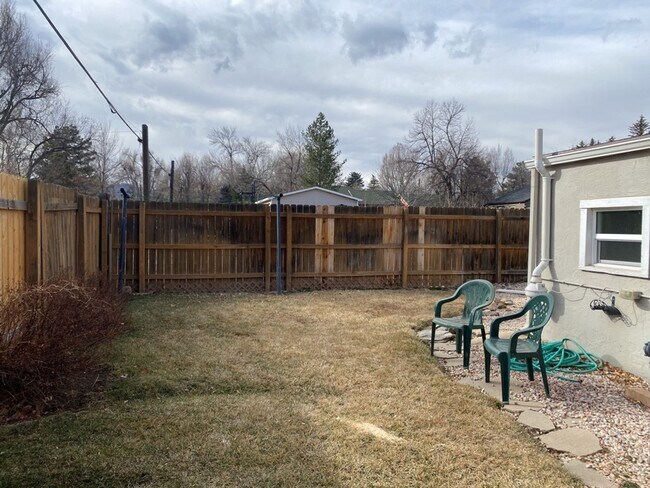 Foto del edificio - 1127 W Mulberry St