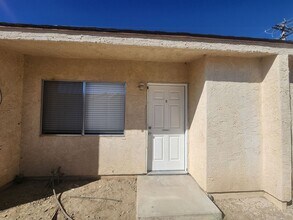 Building Photo - 73512 Sun Valley Dr