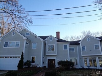 Building Photo - 36 Sunhill Ln