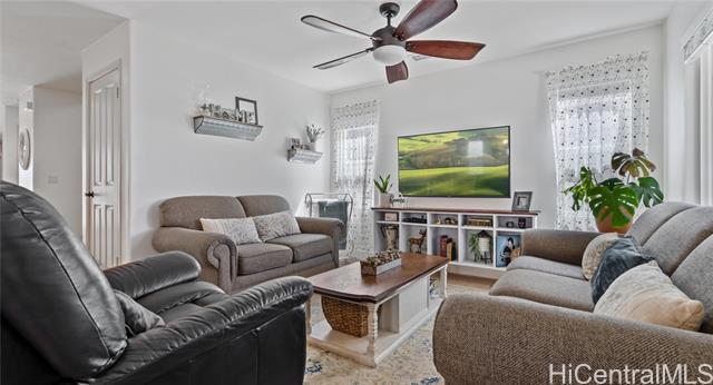 Building Photo - 91-1408-1408 Kaileolea Dr