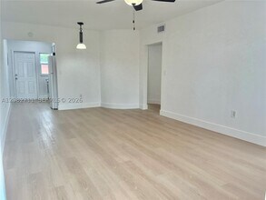 Building Photo - 3401 SW 11th St