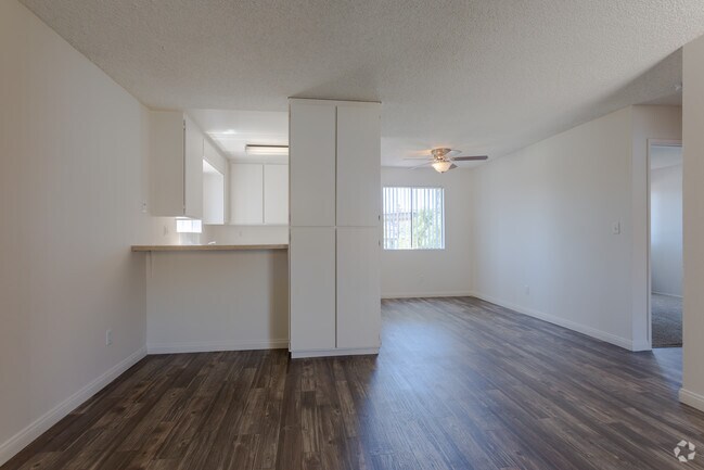 2HAB, 2BA - 667 ft² - Sunset Trails
