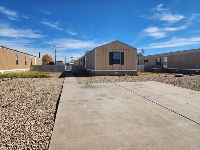 Building Photo - 1212 N Avenue K