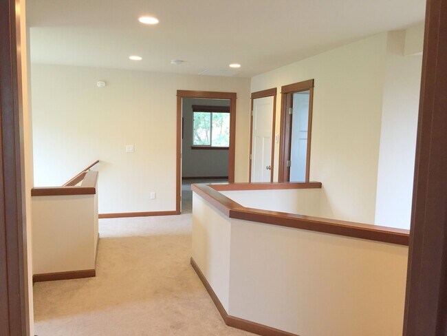 Foto del edificio - 4418 137th Pl SE