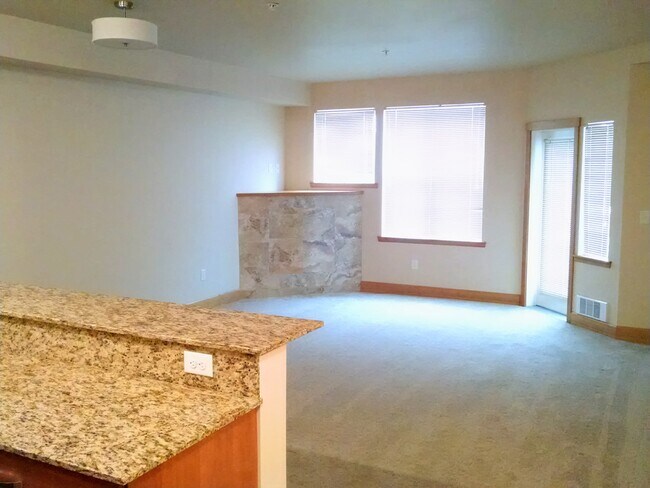 Foto del edificio - 263 W Bakerview Rd