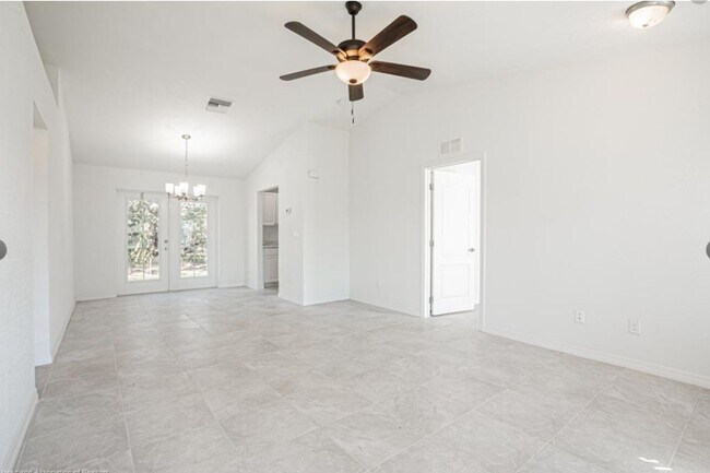 Foto del edificio - GREAT LAKE PLACID LOCATION 3/2/1-SEE IT TODAY
