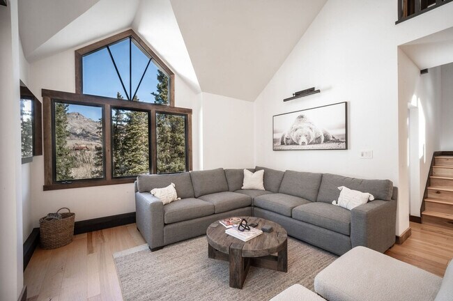 Foto del edificio - 116 Winterleaf Dr