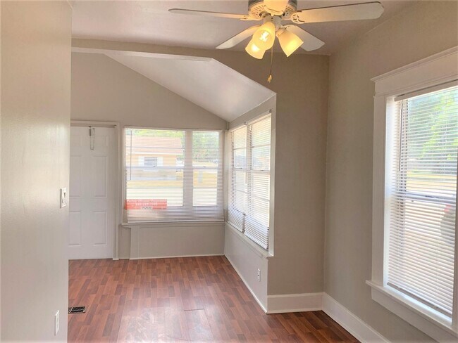 Foto del edificio - 1201 Minnesota Ave