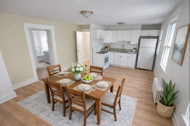 Foto del edificio - 12 East St