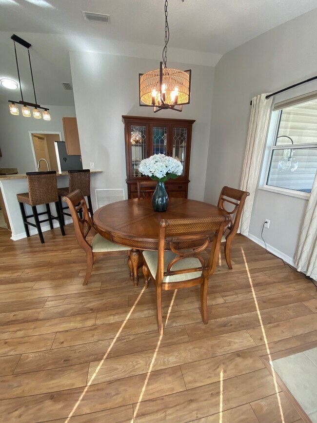 Building Photo - 1708 Abasco Ct