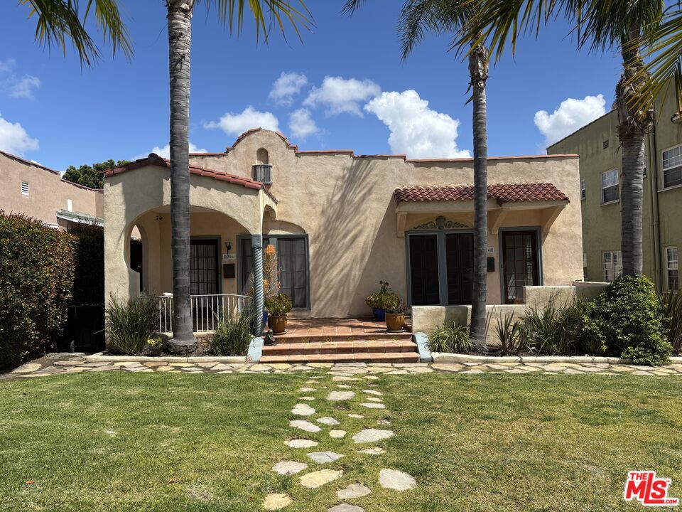 Foto principal - 1248 S Rimpau Blvd