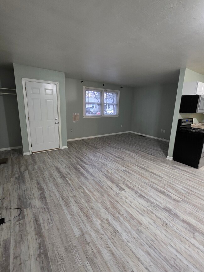 Foto del edificio - 209 W Green St