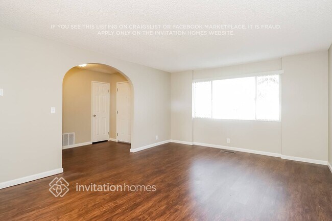 Foto del edificio - 2954 Redwood Dr
