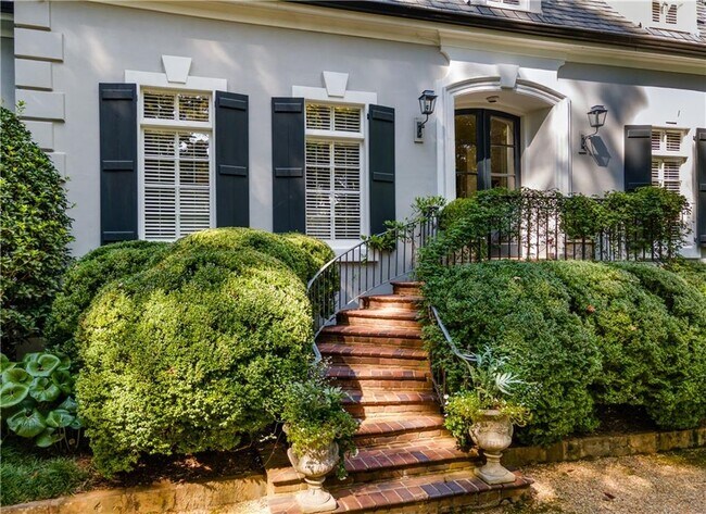 Foto del edificio - 4224 E Conway Dr NW