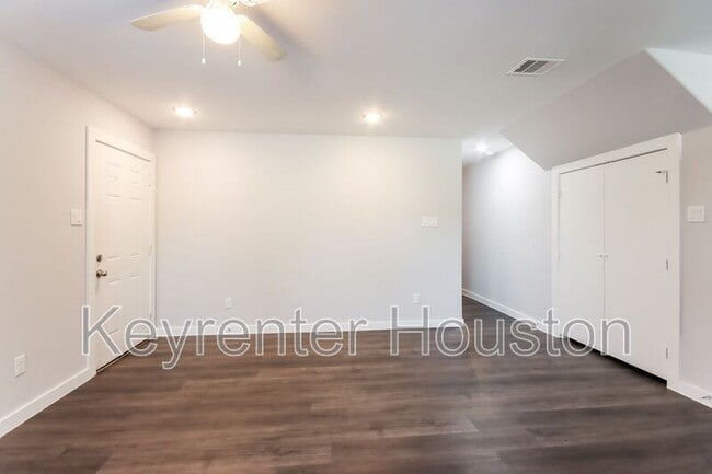 Building Photo - 7934 Way St