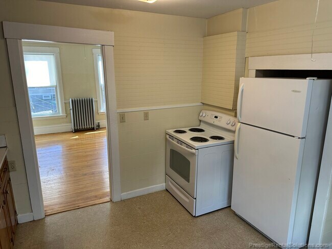 Building Photo - 137 Merriam Ave