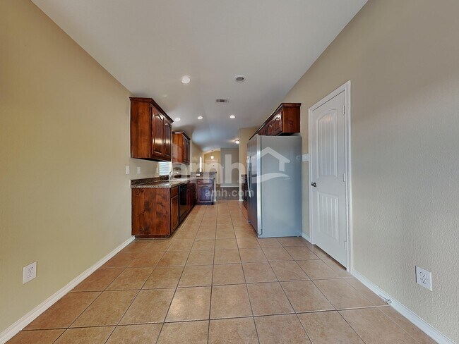 Foto del edificio - 5040 Britton Ridge Ln