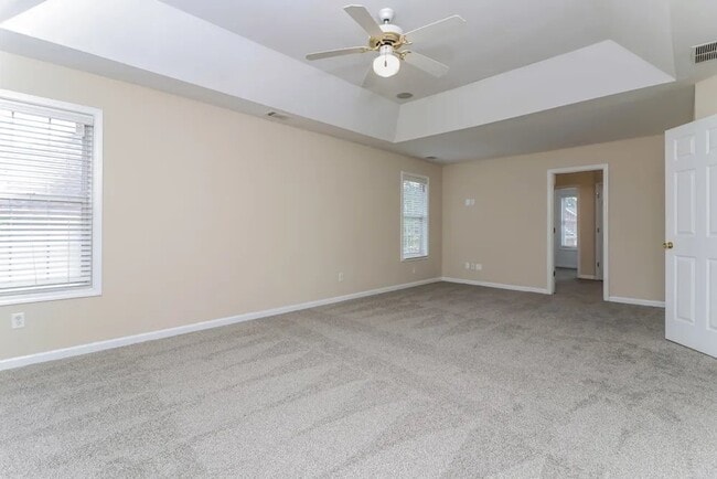 Building Photo - 3749 Cranford Dr SW