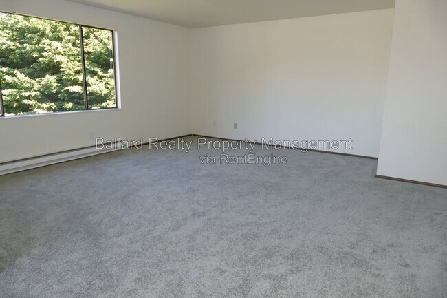 Foto del edificio - 3018 NW 85th St