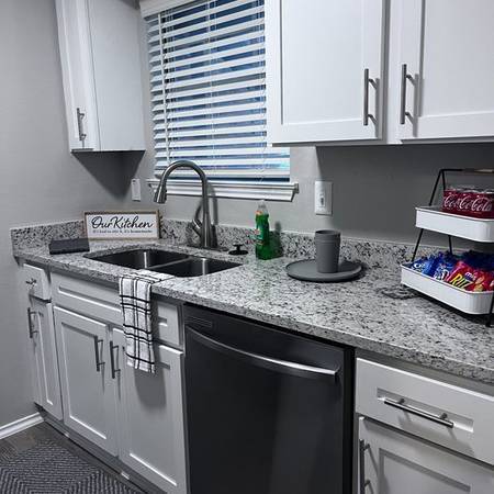 Cocina renovada - Sterling Crest