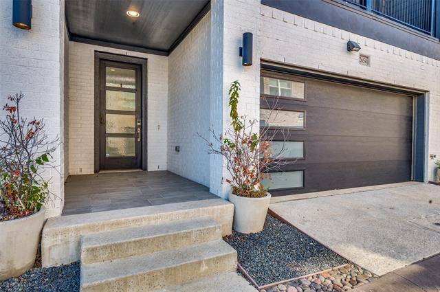 Building Photo - 2654 Carolwood Ln