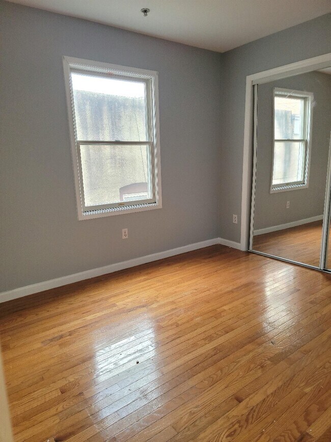 538 37th St Unit 2, Union City, NJ 07087 Condo for Rent in Union City
