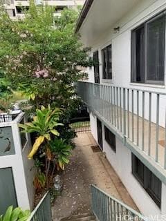 Building Photo - 1663 Kewalo St