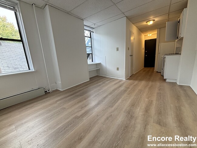 Building Photo - 44A Joy St