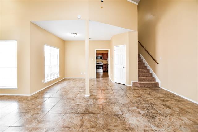 Foto del edificio - 2425 Ithaca Dr