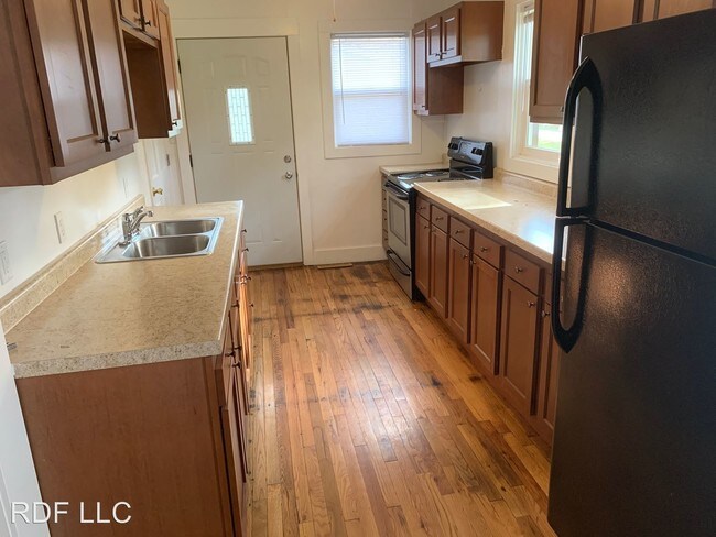 Foto del edificio - 2 br, 1 bath House - 3315 Valley Dr