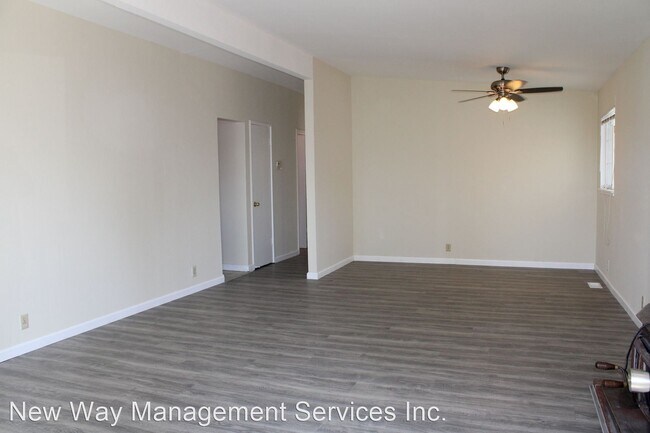 Building Photo - 3 br, 2 bath House - 208 Sandalwood Court