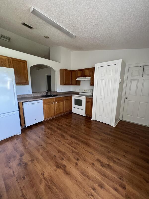 Building Photo - 1648 Dunlap Dr