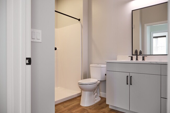 Corner 1 Bedroom - The Eddy