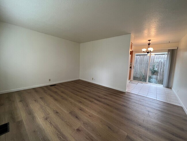 Foto del edificio - 1139 SE Baseline St