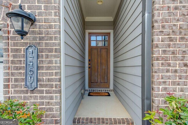 Foto del edificio - 1450 Edgebrook Ct NE