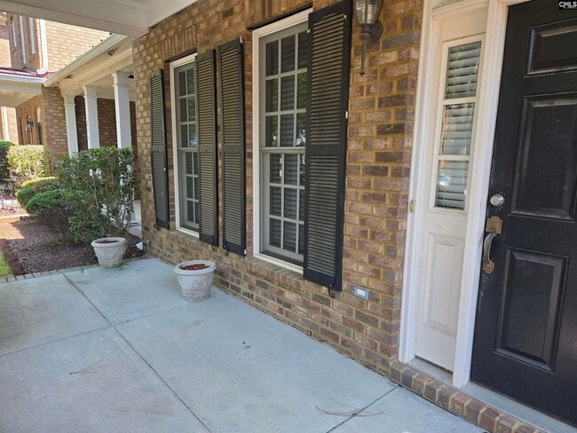 Building Photo - 301 Long Pointe Ln