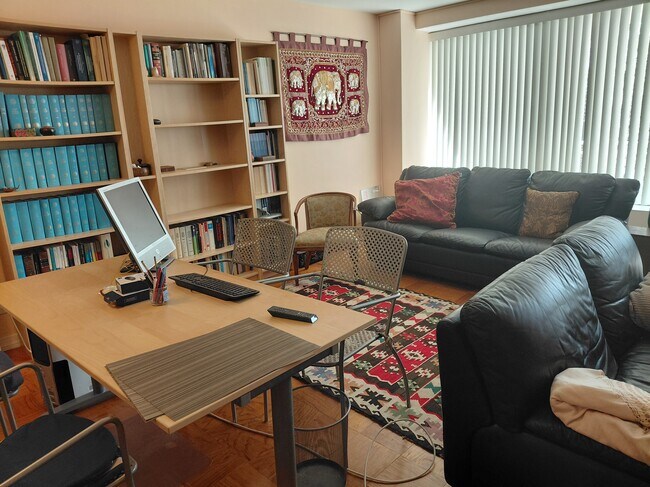 Computadora - 1435 4th St SW