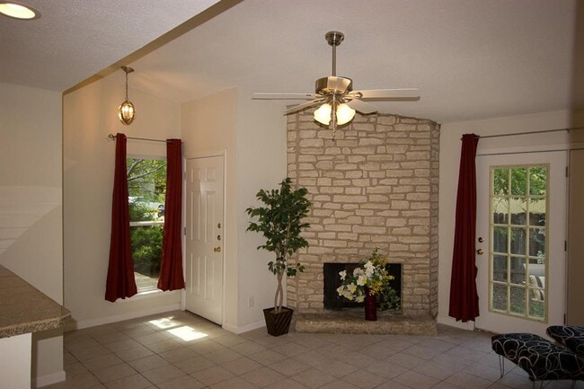Building Photo - 5013 Cape Verde Cove