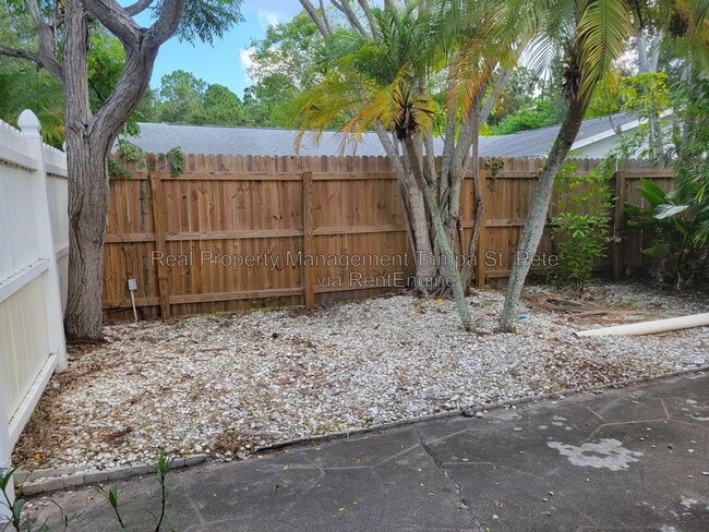Photo - 917 Lake Palms Drive Apartment