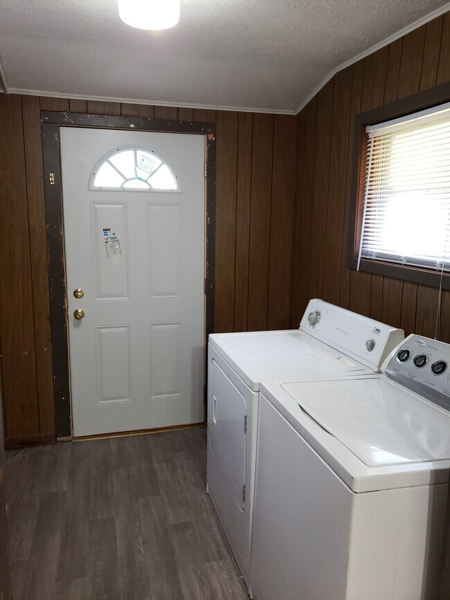 Foto del edificio - 3145 Starr St