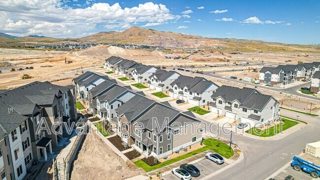 Foto del edificio - 1583 Stark Dr